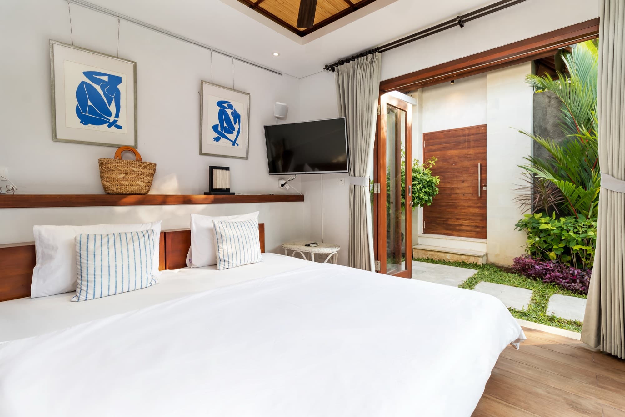 Villa Blue Bali — Bedroom 3 / media lounge, king bed with private courtyard view
